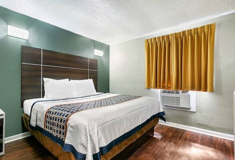 فندق Knights Inn Bristol