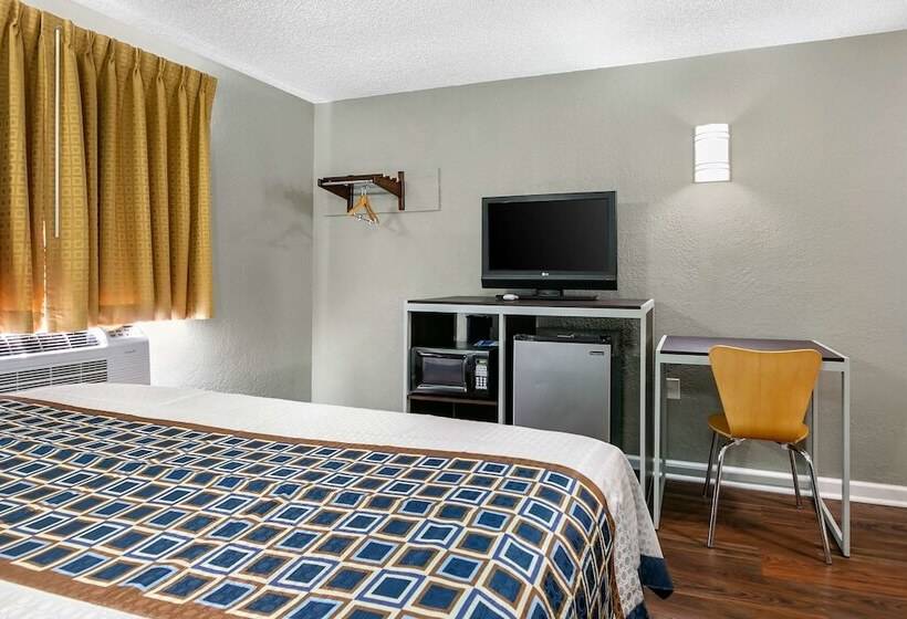 فندق Knights Inn Bristol