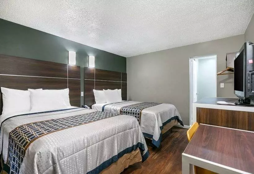 호텔 Knights Inn Bristol