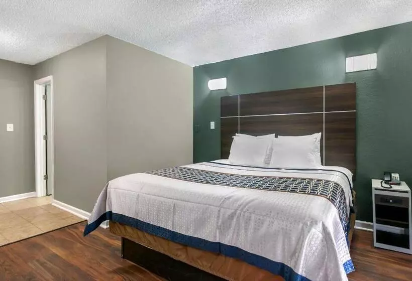 호텔 Knights Inn Bristol