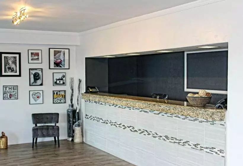 בית מלון כפרי Unno Boutique