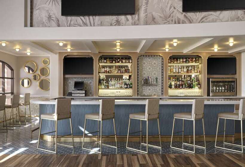 Hilton Santa Barbara Beachfront Resort