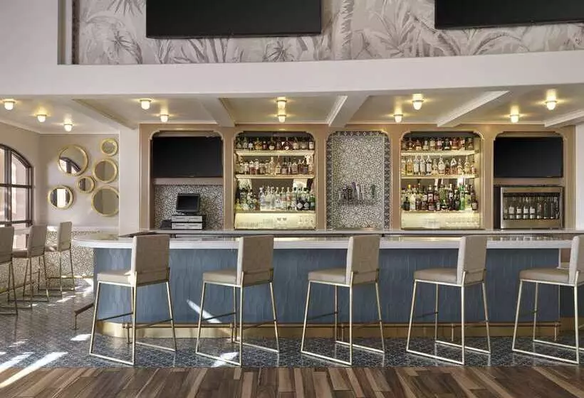 Hilton Santa Barbara Beachfront Resort