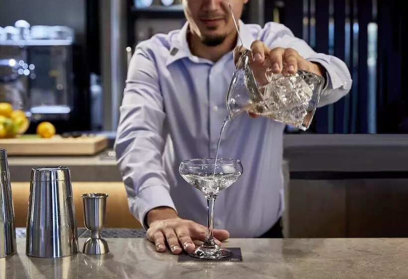 Ac Hotel By Marriott Orlando Lake Buena Vista