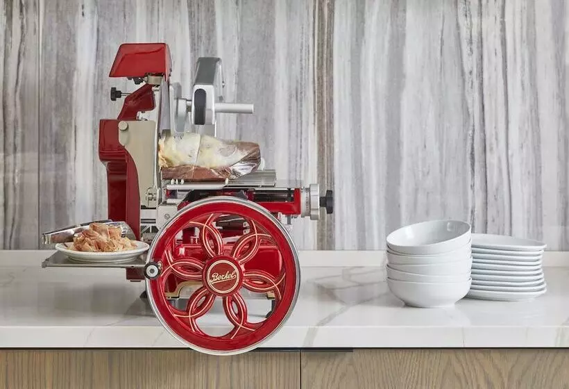 Ac Hotel By Marriott Orlando Lake Buena Vista