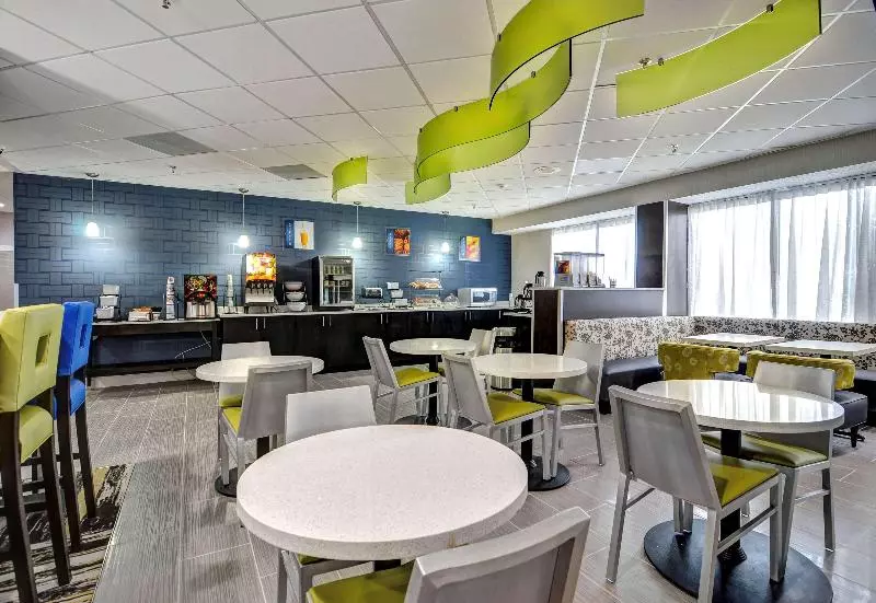 ホテル Best Western Plus Hanes Mall