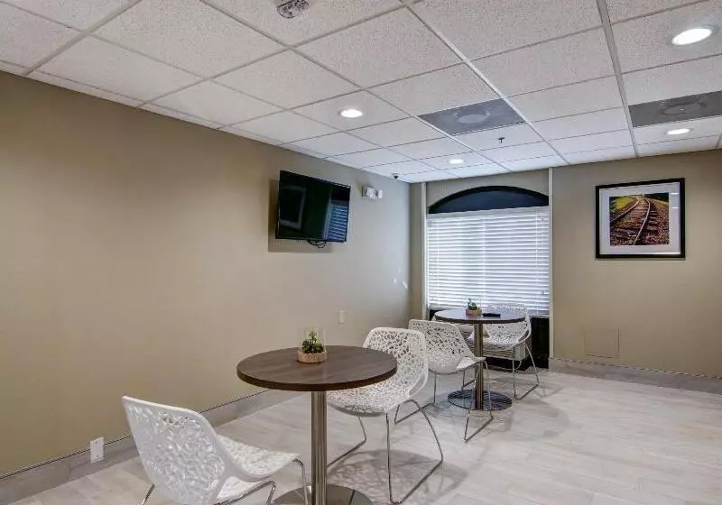 호텔 Candlewood Suites Richmond West Broad, An Ihg