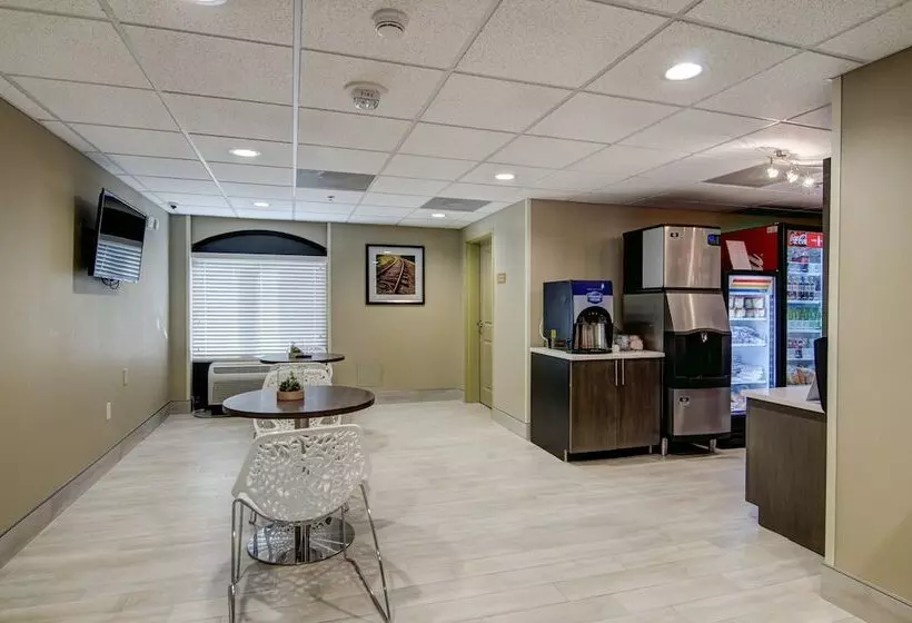 호텔 Candlewood Suites Richmond West Broad, An Ihg