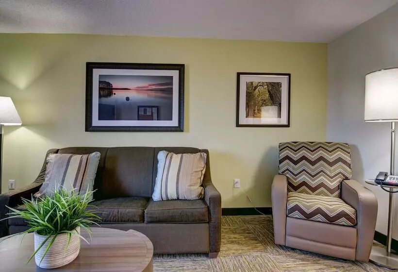 호텔 Candlewood Suites Richmond West Broad, An Ihg