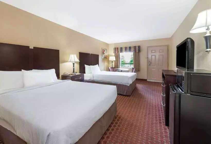 فندق Days Inn Lexington Se Hamburg