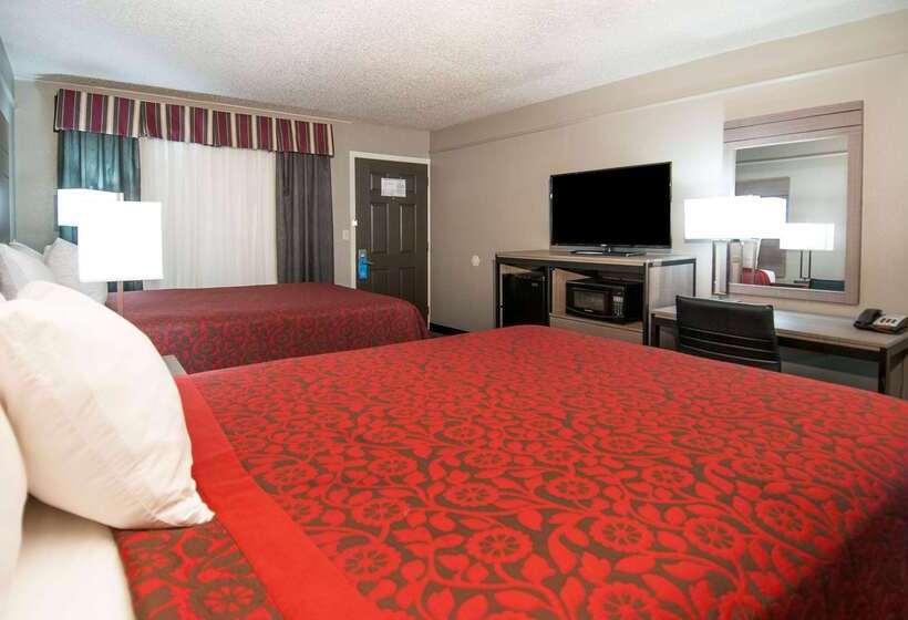 هتل Days Inn By Wyndham N.w. Medical Center