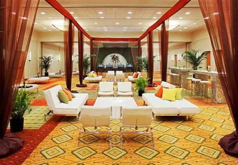 ホテル Denver Marriott West