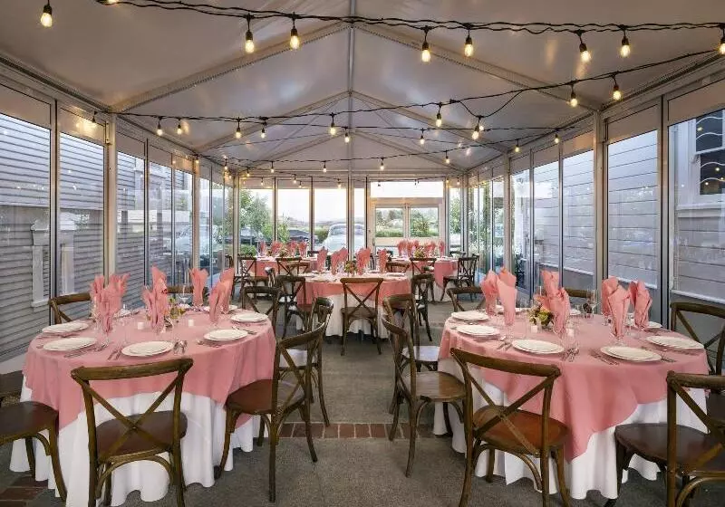 Dr Wilkinsons Backyard Resort And Mineral Springs A Member Of Design Hotels