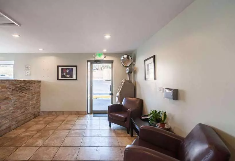 ホテル Econo Lodge