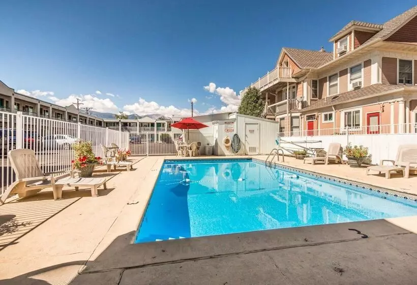 호텔 Econo Lodge Downtown