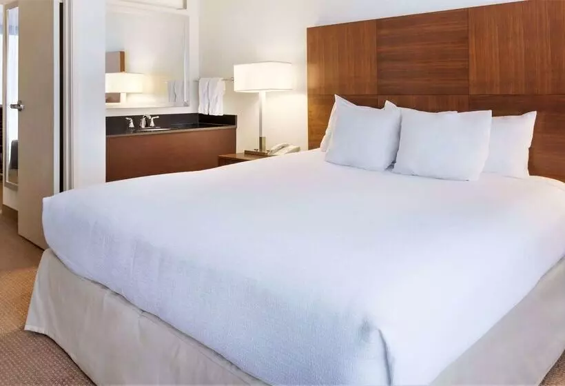 Embassy Suites Hotel Baton Rouge