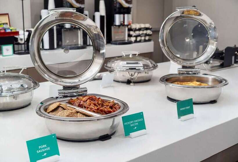 هتل Embassy Suites By Hilton Atlanta Perimeter Center