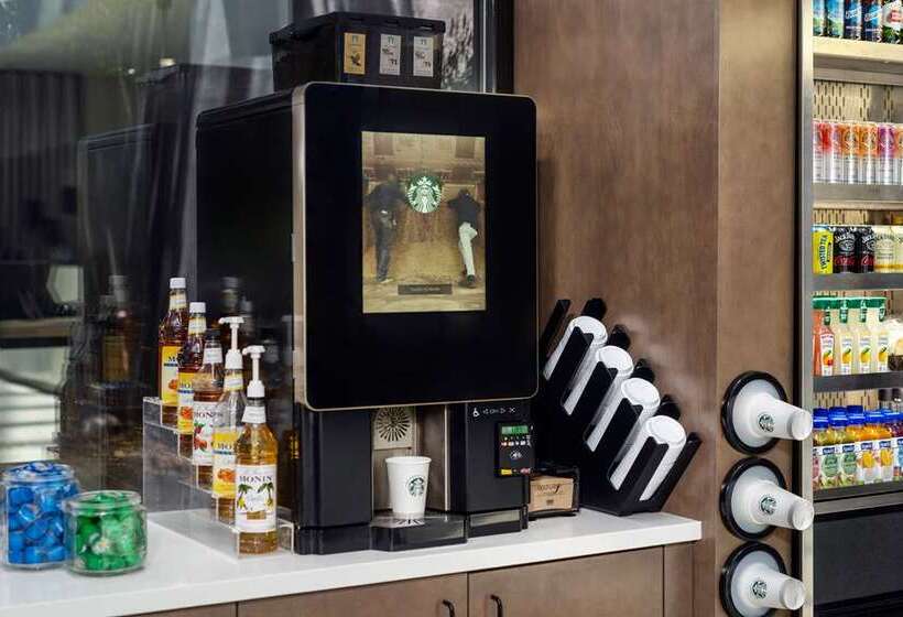 هتل Embassy Suites By Hilton Atlanta Perimeter Center