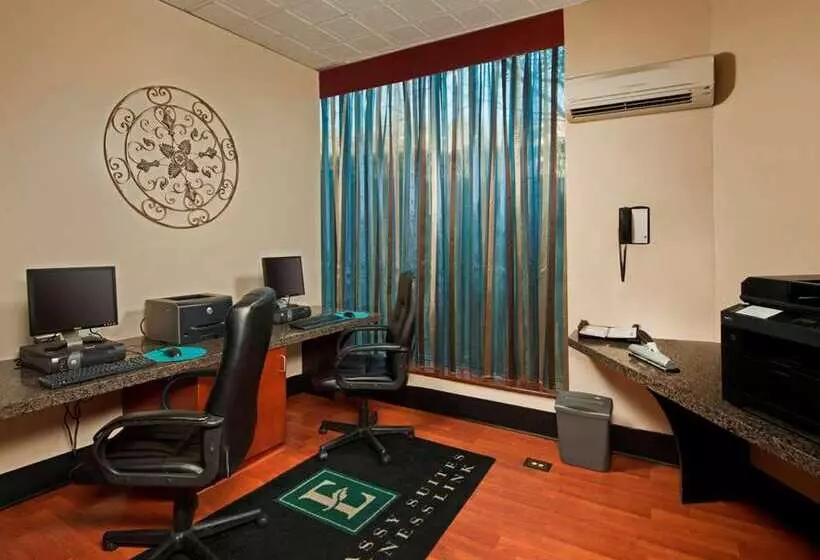 فندق Embassy Suites By Hilton Baltimore Hunt Valley