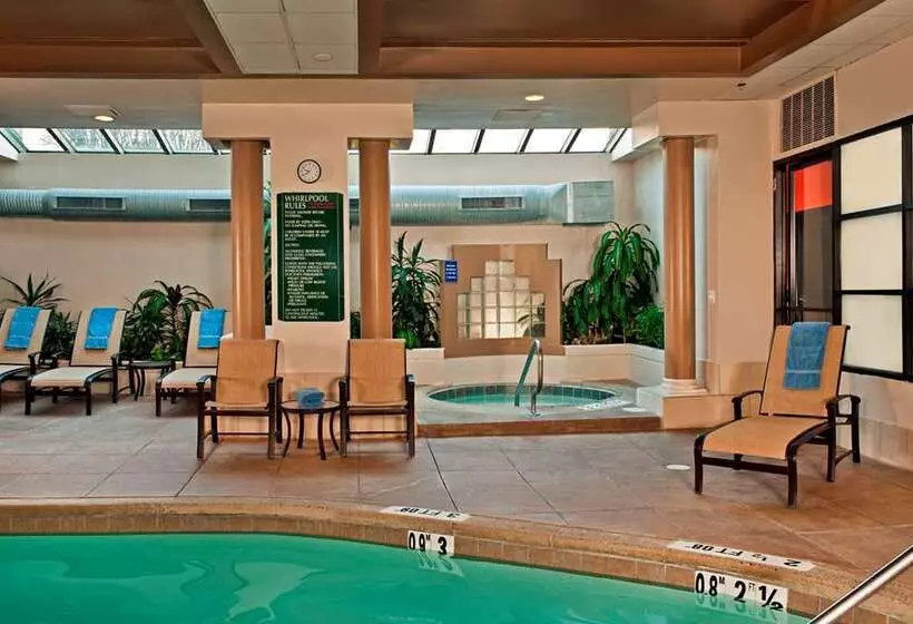 فندق Embassy Suites By Hilton Baltimore Hunt Valley