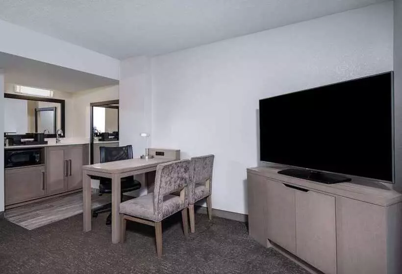 فندق Embassy Suites By Hilton Baltimore Hunt Valley