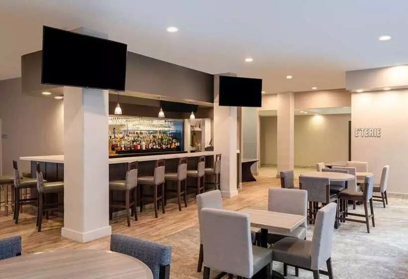 فندق Embassy Suites By Hilton Baltimore Hunt Valley