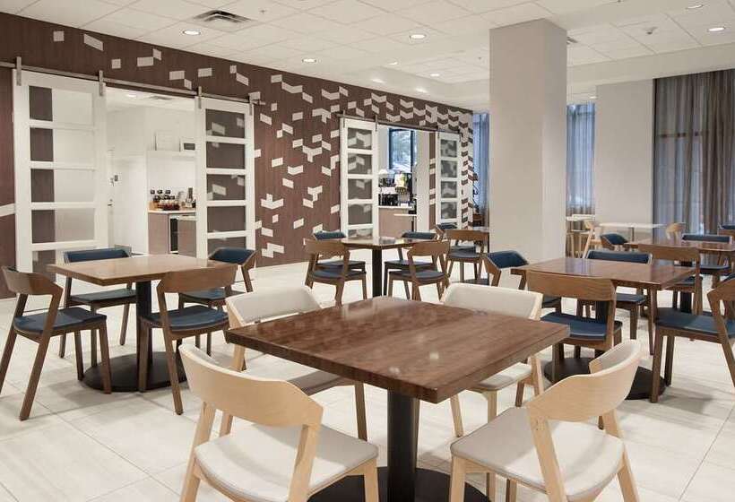 Otel Embassy Suites By Hilton Raleigh Crabtree