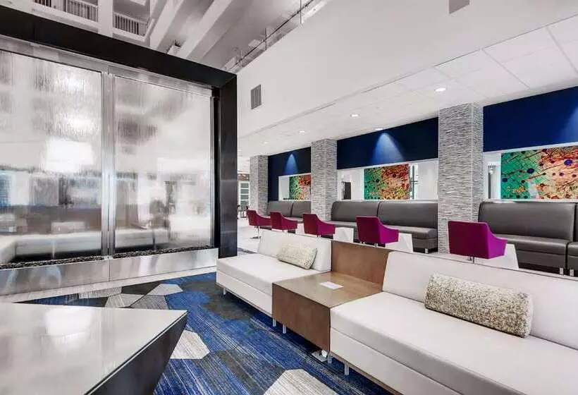 호텔 Embassy Suites By Hilton Raleigh Crabtree