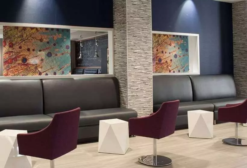 호텔 Embassy Suites By Hilton Raleigh Crabtree