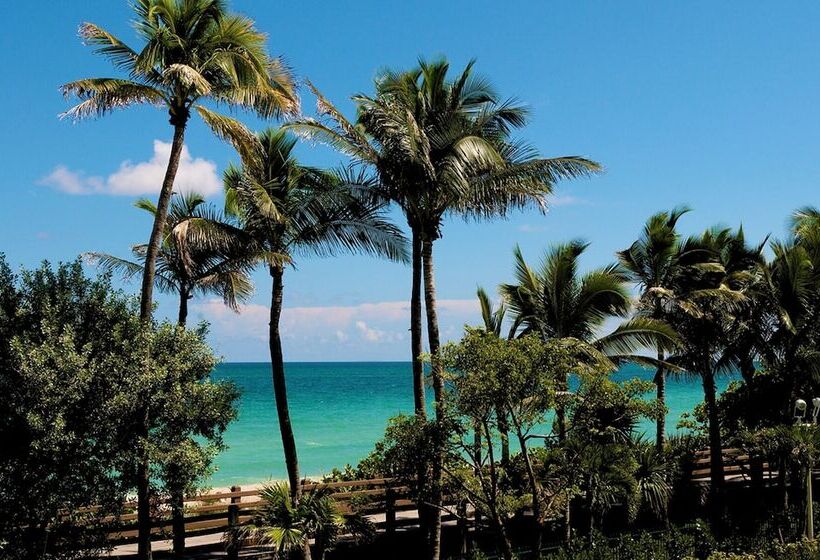 هتل Fontainebleau Miami Beach