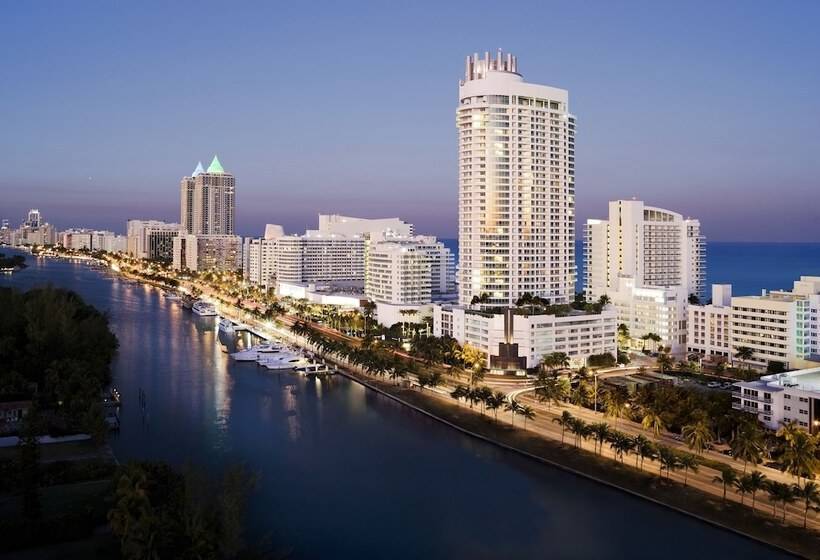 هتل Fontainebleau Miami Beach