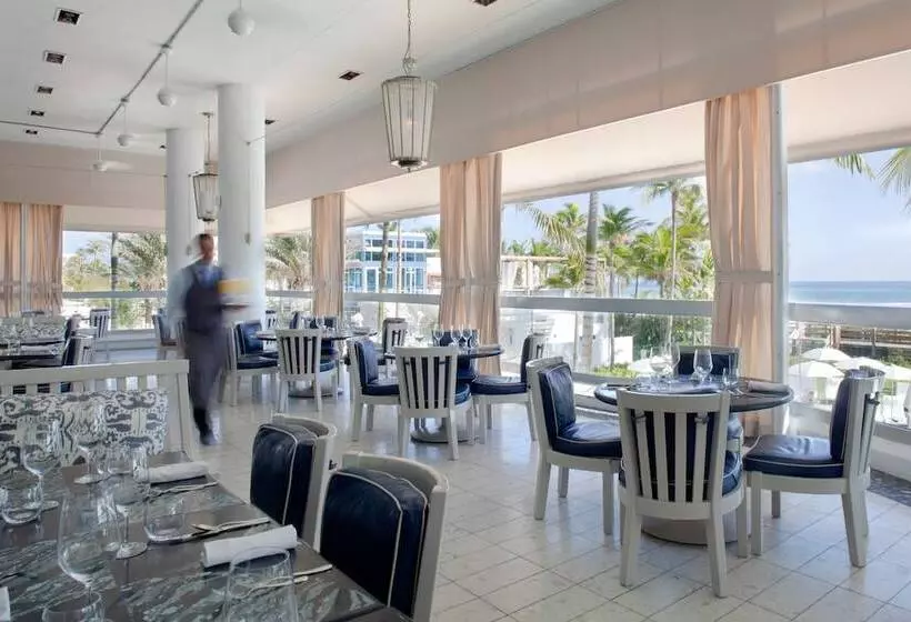 ホテル Fontainebleau Miami Beach