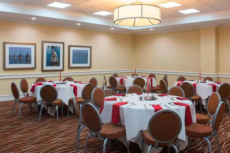 فندق Four Points By Sheraton Suites Tampa Airport Westshore