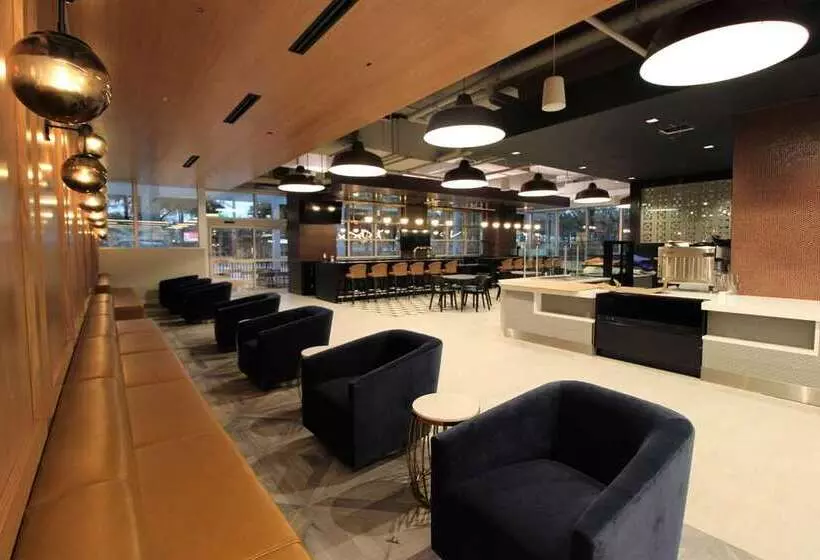 ホテル Hilton Dallas Lincoln Centre