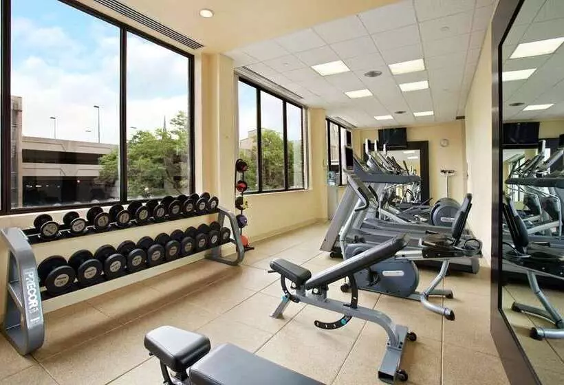 Hotel Hilton Fort Wayne At The Grand Wayne Convention Center