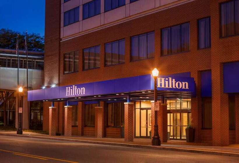 فندق Hilton Fort Wayne At The Grand Wayne Convention Center