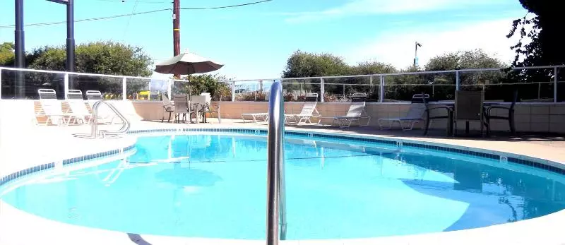 בית מלון כפרי Relax Inn And Suites