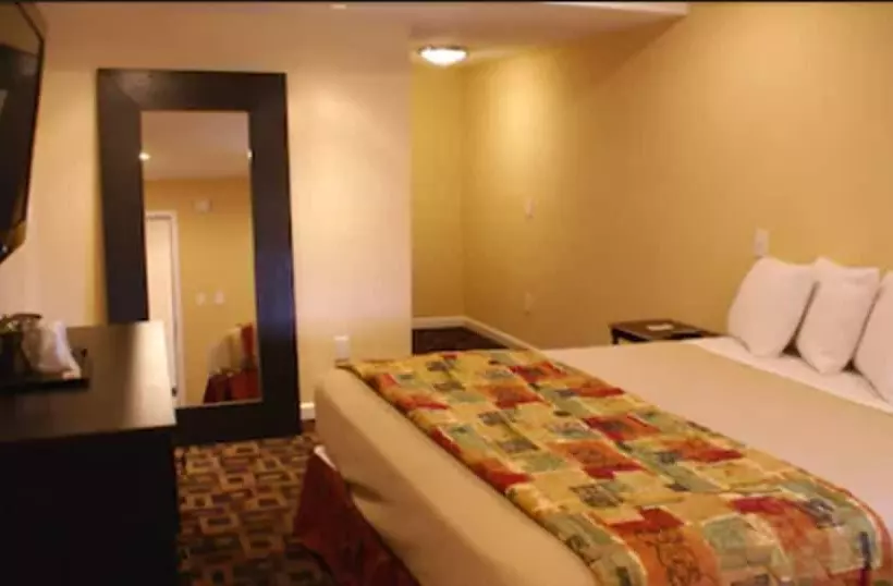 בית מלון כפרי Relax Inn And Suites