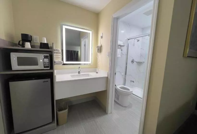 فندق على الطريق Travel Inn New Castle Airport