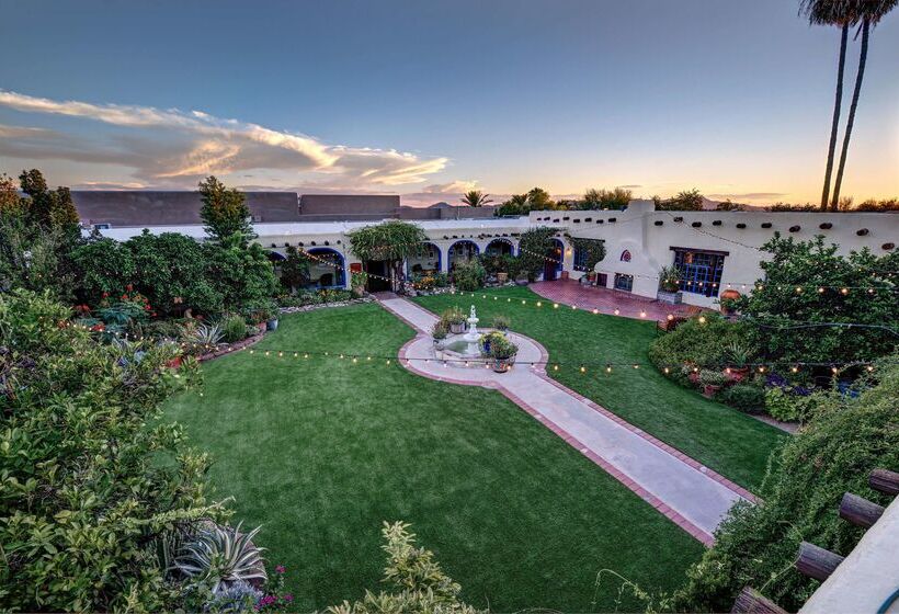 Hacienda Del Sol Guest Ranch Resort