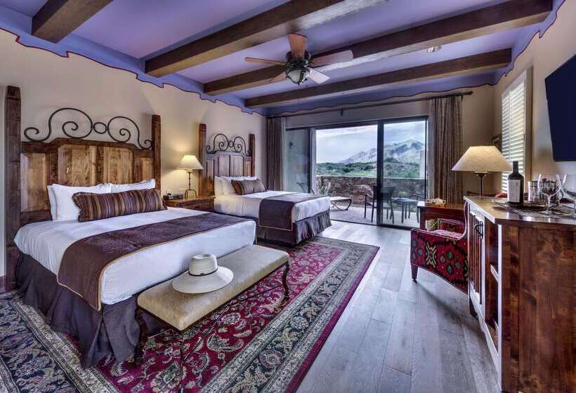 Hacienda Del Sol Guest Ranch Resort