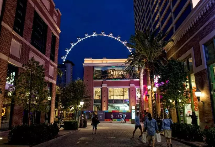 Harrah's Hotel and Casino Las Vegas