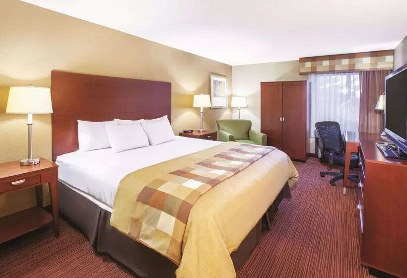 호텔 Majestica Inn And Suites