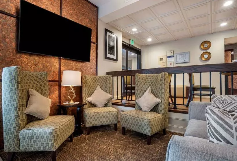 هتل Best Western Salisbury Plaza