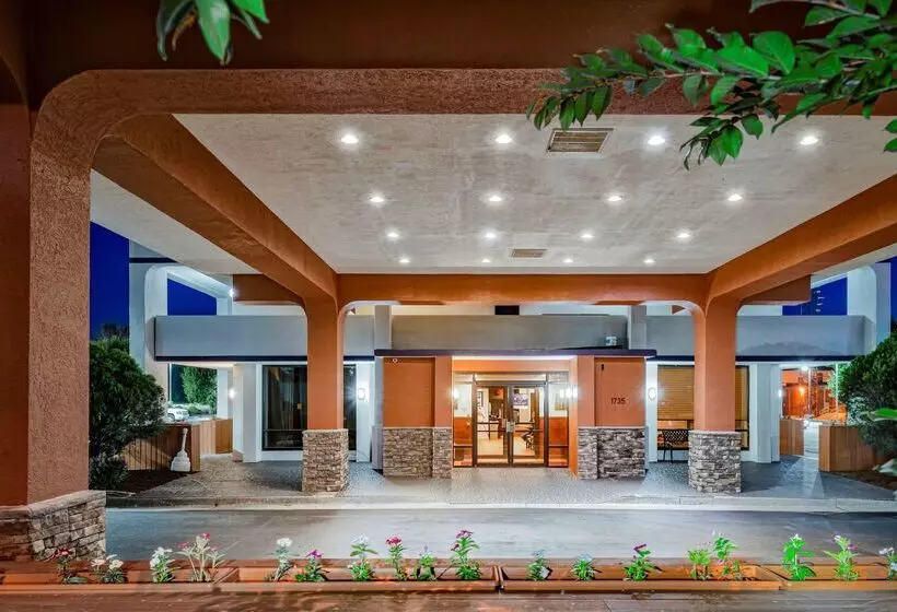 هتل Best Western Salisbury Plaza