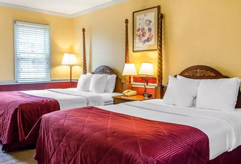 Отель Clarion Inn Strasburg  Lancaster