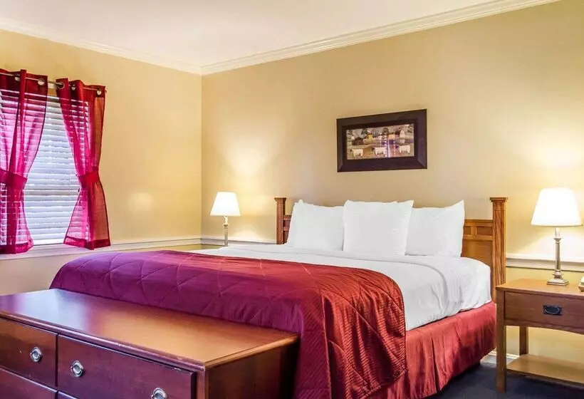 Отель Clarion Inn Strasburg  Lancaster