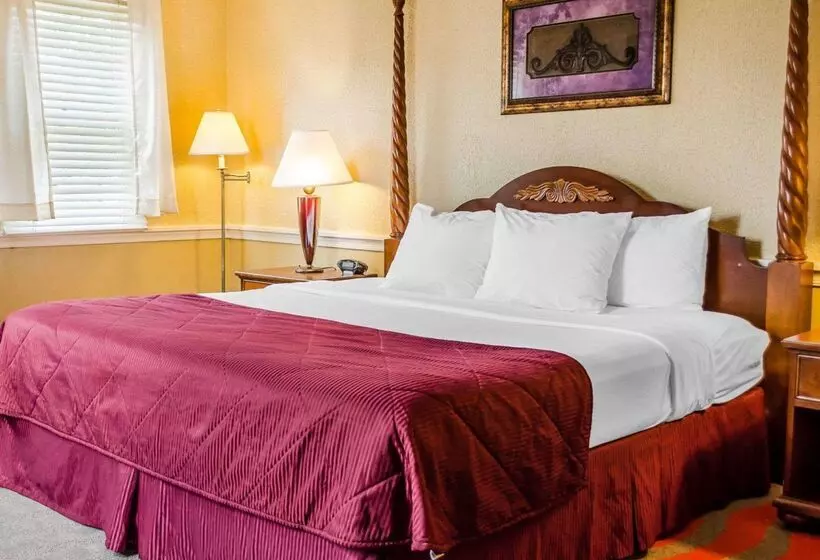 Отель Clarion Inn Strasburg  Lancaster