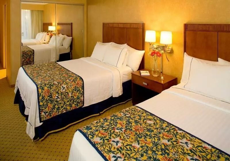 Hotel Courtyard By Marriott Long Beach Downtown