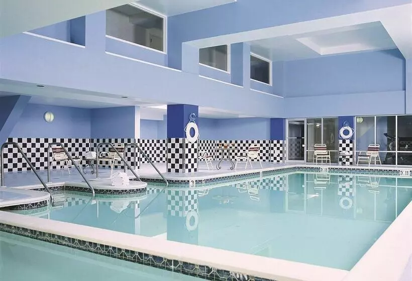 בית מלון כפרי Wyndham Philadelphiabucks County